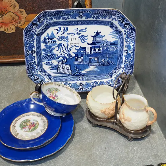 Burleigh ware willow pattern dish, romance scene trio, Worcester creamer and sugar