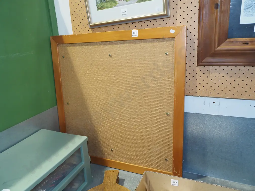 rimu framed pinboard H640 W640 Image 1++