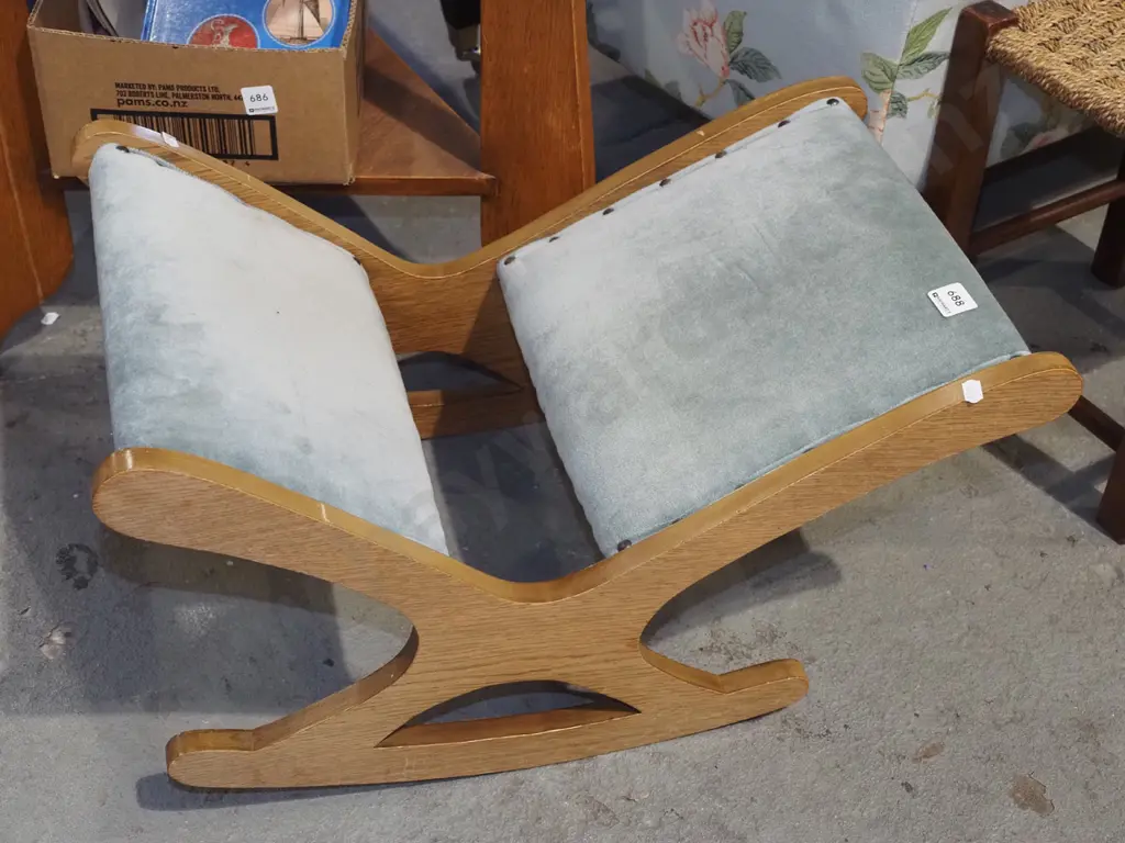 rocking footstool Image 1++