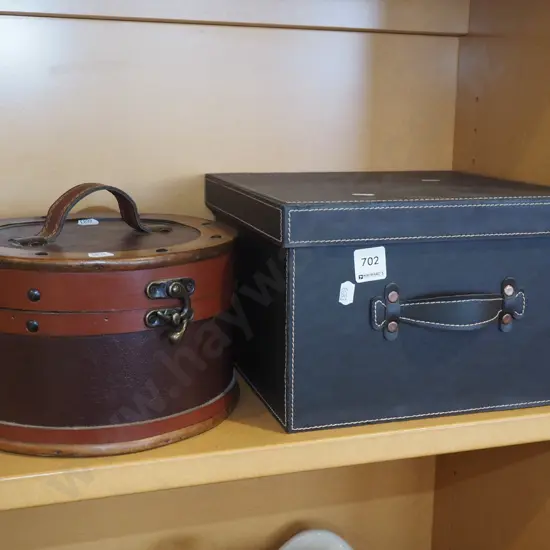 2x vinyl storage boxes