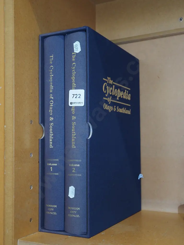 Cyclopedia of Otago and Southland Image 1++