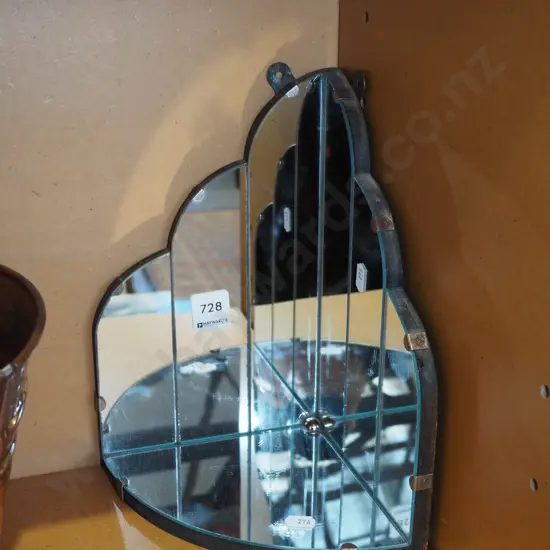 mirrored corner shelf H260