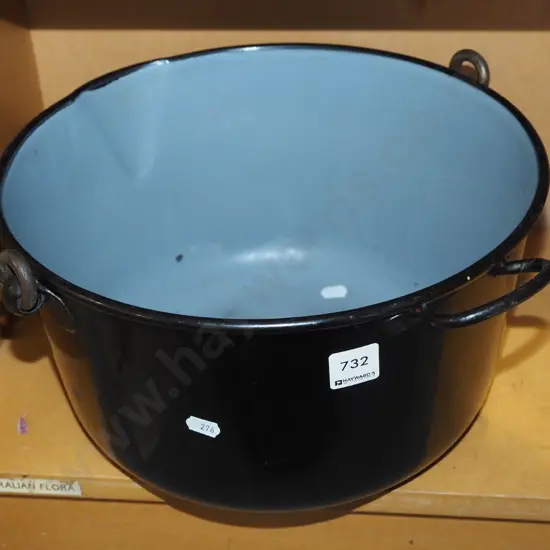 enamel pot Diam310