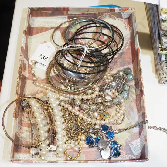 tray of costume jewellery