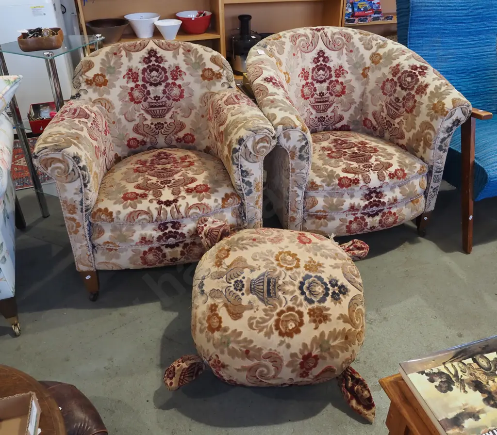 2x floral upholstered tub chair and matching ottoman Image 1++