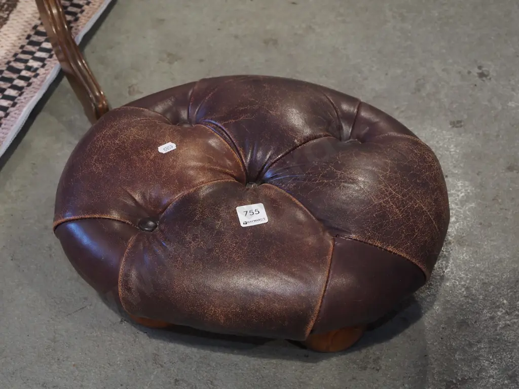 small leather footstool Image 1++