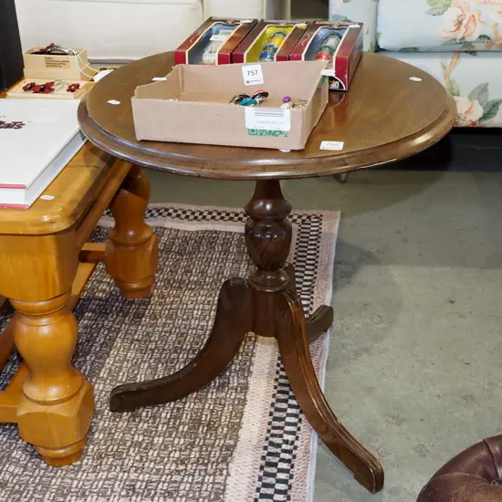 mahogany wine table H530