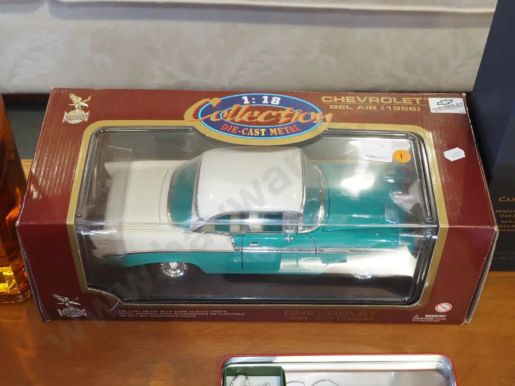 boxed diecast model of a Chevrolet Bel Air 1956 Image 1++