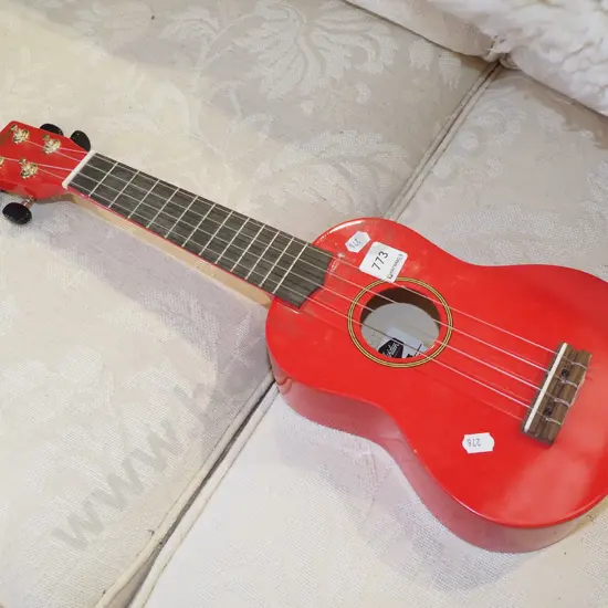 Ashton ukelele