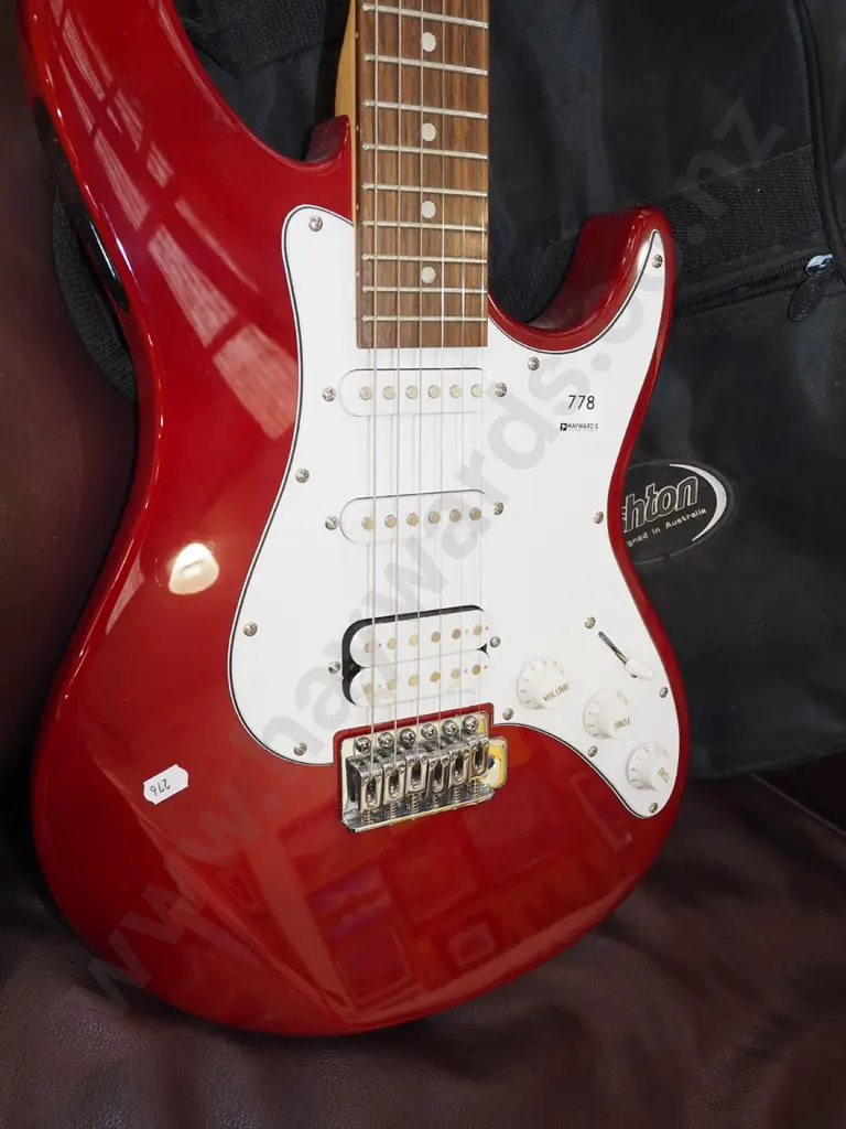 Ashton electric guitar and soft carry case Image 1++
