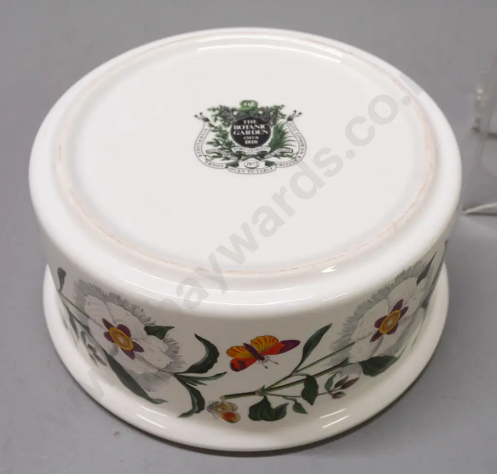 2 pieces Portmeirion Botanic Garden - oval segmented dish and round casserole H-90 D-200 Image 1++