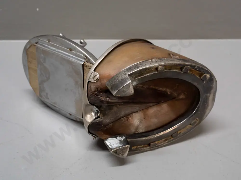 horse hoof desk stand with inkwell and pen holders, chrome horseshoe picture frame, and a double handled porcelain Image 1++