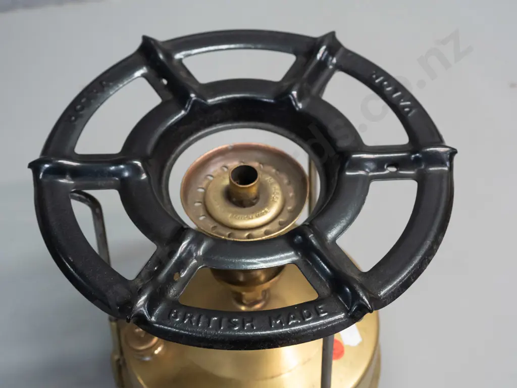 vintage brass Valor Pressure Stove No. 55C - marked British Made H-220 D-220 Image 1++