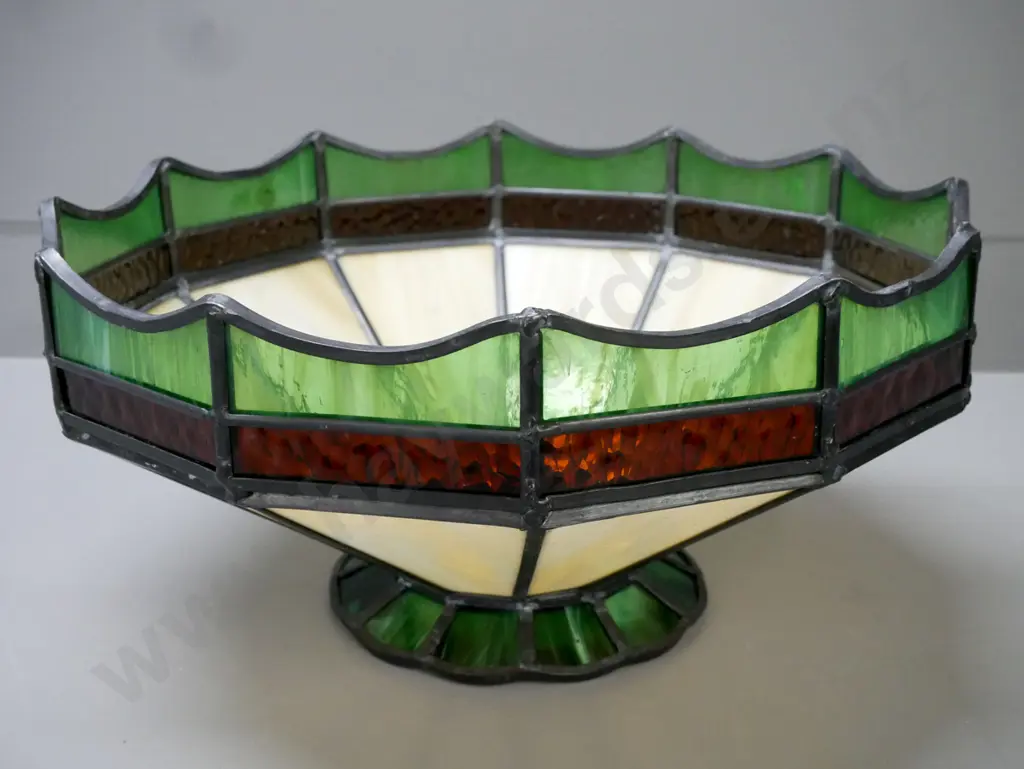 stained glass lampshade with marble cream & emerald green glass w/ fitting D- 420 [some corrosion to fitting] Image 1++