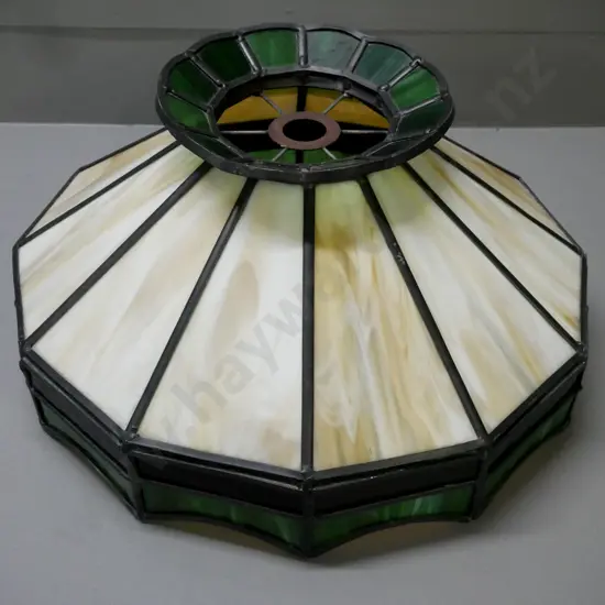 stained glass lampshade with marble cream & emerald green glass w/ fitting D- 420 [some corrosion to fitting]