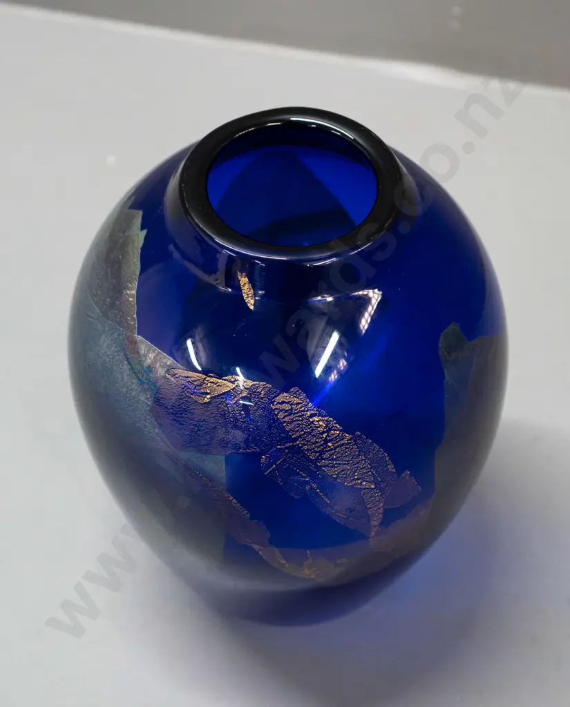 art glass vase - cobalt blue with gold and copper leaf - possibly Gary Nash, has faint unreadable mark on base H-180 Image 1++