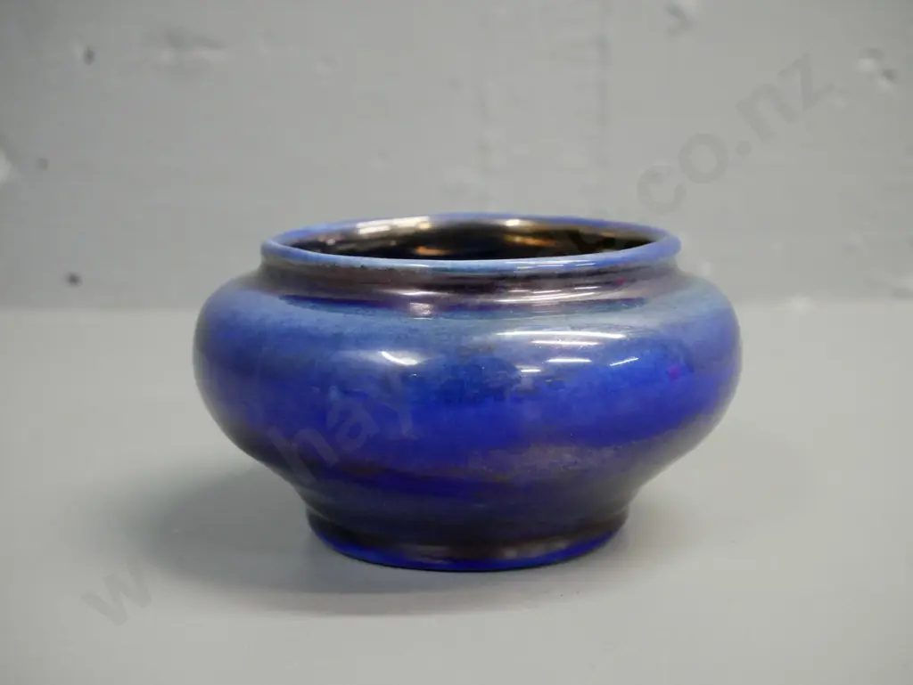 OC Stephens studio pottery bowl in lustre indigo blue H-75 D-120 Image 1++