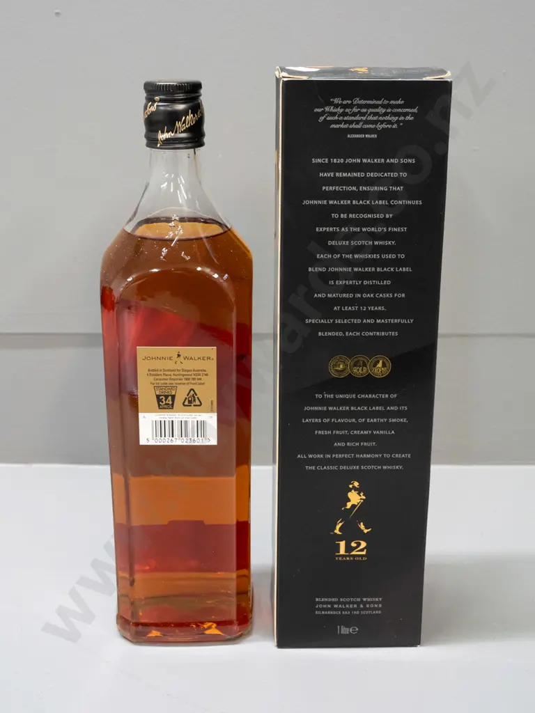 boxed 1l bottle Johnnie Walker Black Label 12 Year Old scotch whisky Image 1++