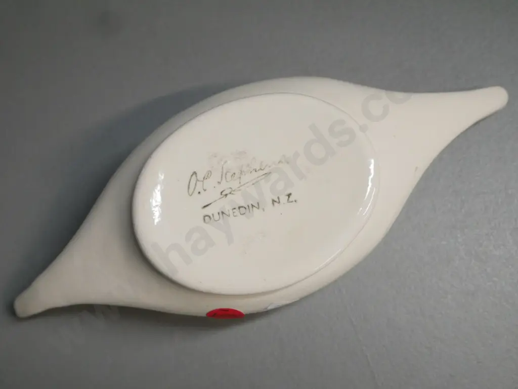 OC Stephens studio pottery art deco vase w/ elongated triangular handles, white exterior w/ duck egg blue interior H-65 Image 1++