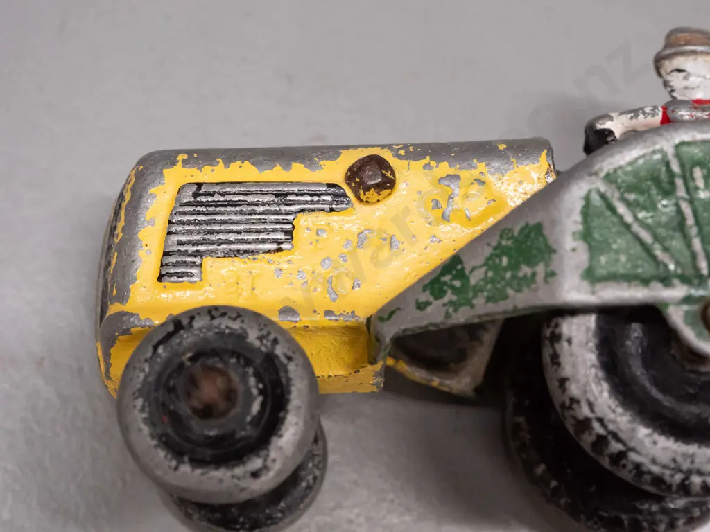 vintage Fun Ho cast alloy tractor with hollow metal wheels, marked Oliver on mudguards, faint Fun Ho mark and number Image 1++