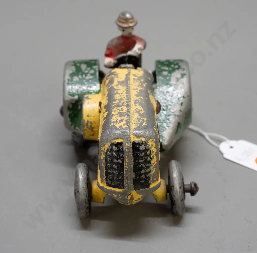 vintage Fun Ho cast alloy tractor with hollow metal wheels, marked Oliver on mudguards, faint Fun Ho mark and number Image 1++