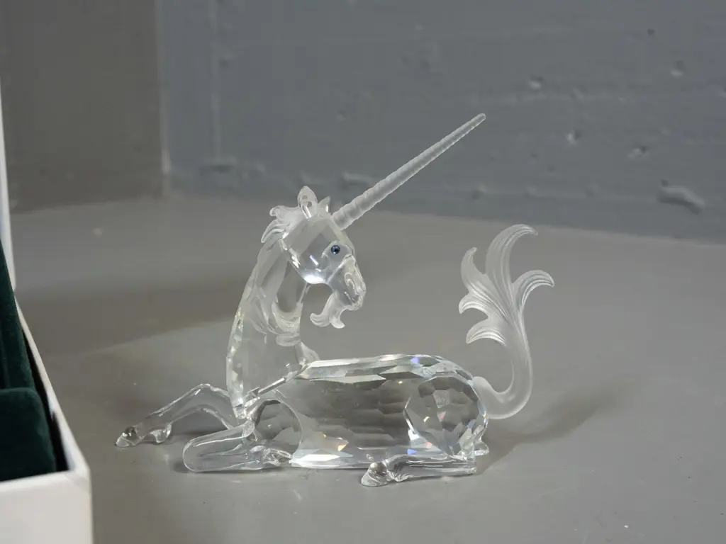 Swarovski crystal 1996 Annual edition "Fabulous Creatures" series unicorn in fitted foam lined case with carry handle, Image 1++