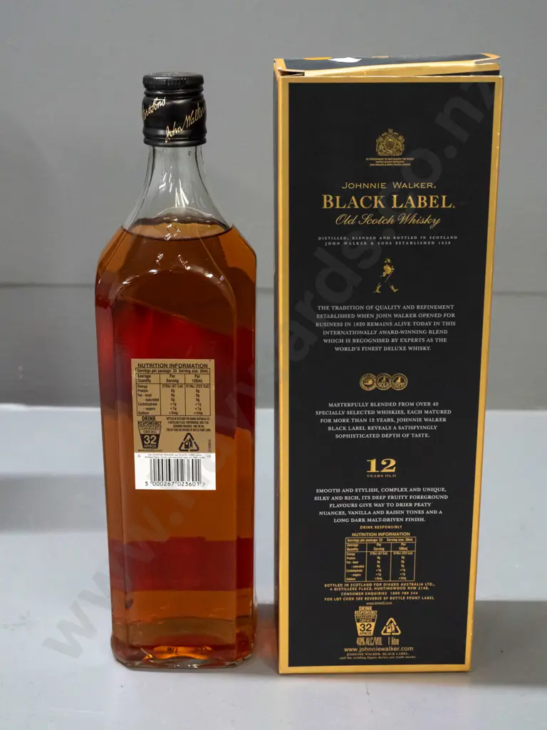 boxed 1l bottle Johnnie Walker Black Label 12 Year Old scotch whisky Image 1++
