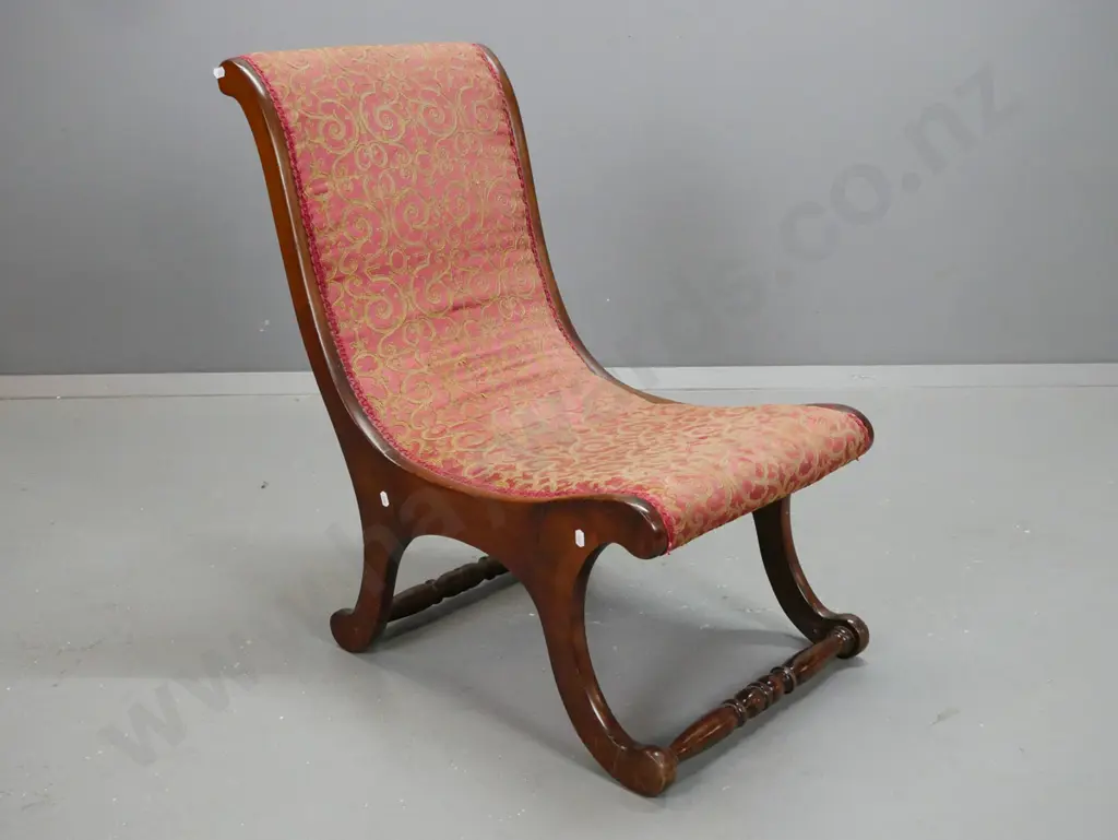 small vintage beech S shaped bedroom chair with red and fawn upholstery - slight fading. H710 W420 D540 Image 1++