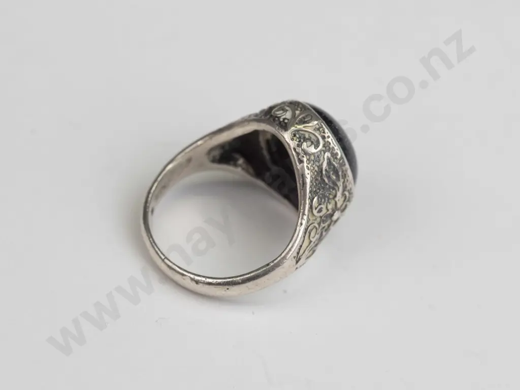silver ring with dark speckle stone stamped stg size L Image 1++