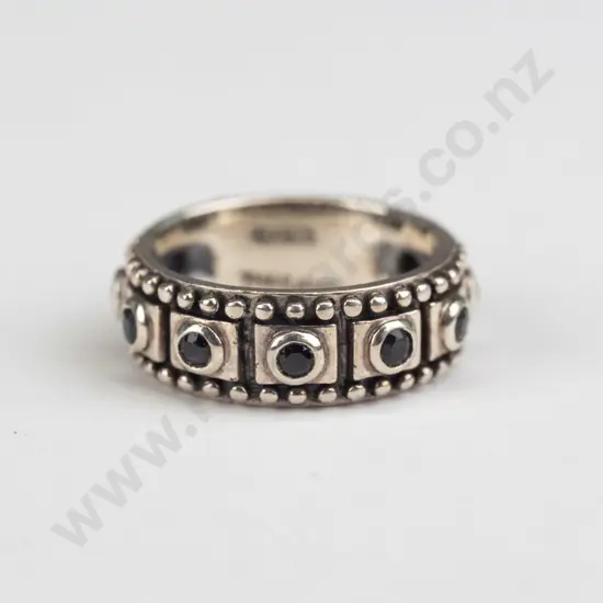 sterling silver sapphire ring 6gms size P