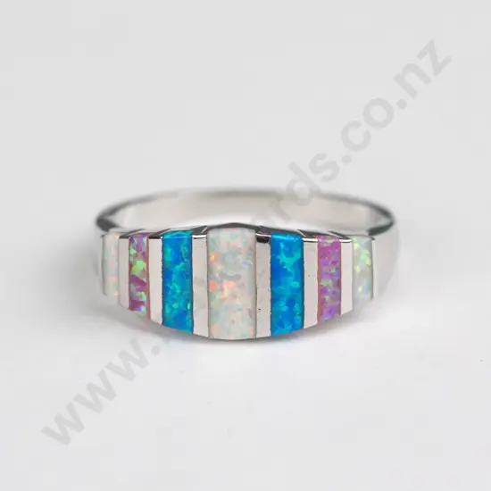 sterling silver opal ring 3gms size P