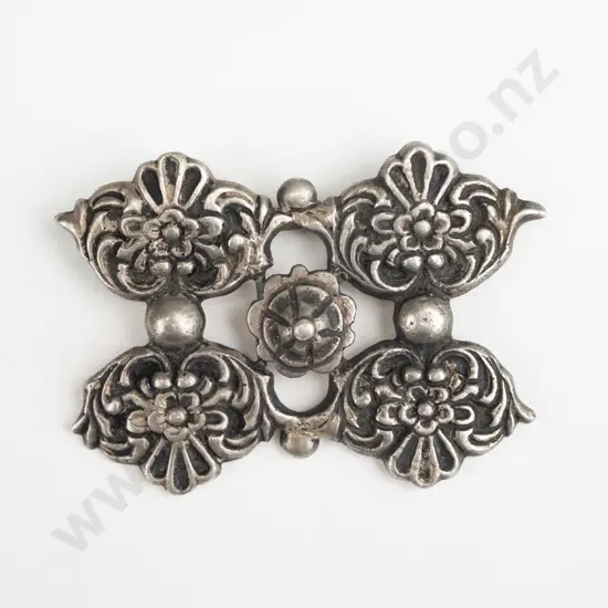 sterling silver brooch 36gms