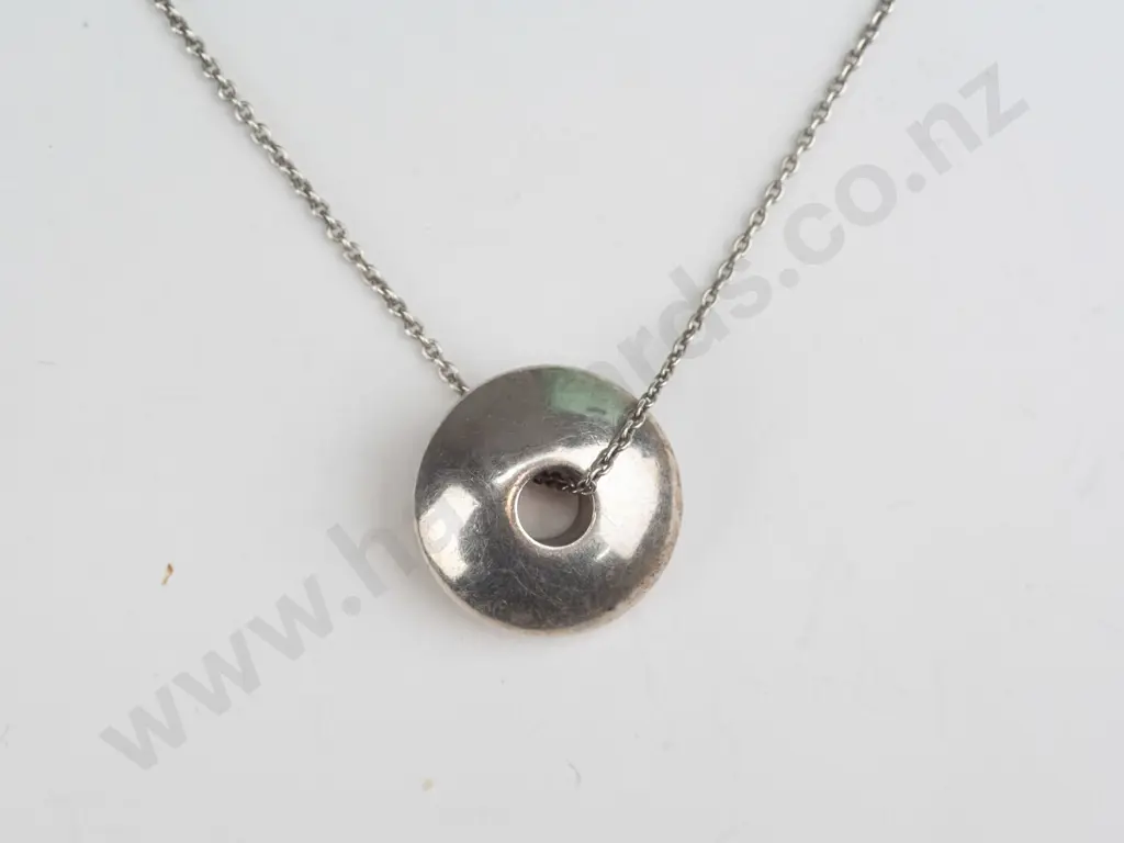 silver necklace stamped 925 Image 1++