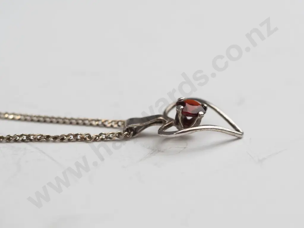 silver heart with garnet necklace stamped Image 1++