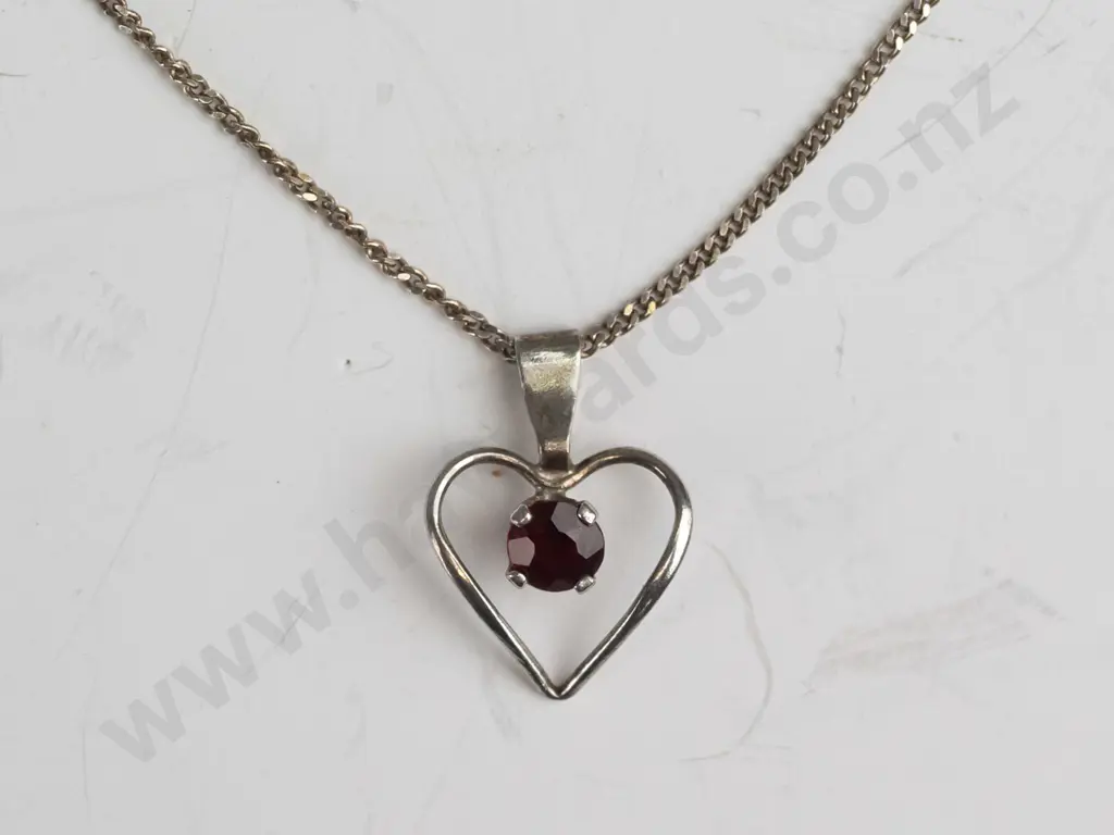 silver heart with garnet necklace stamped Image 1++
