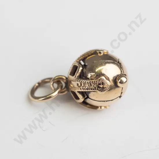 Lodge ball hidden cross - no stamp Made In England (3.65gms)