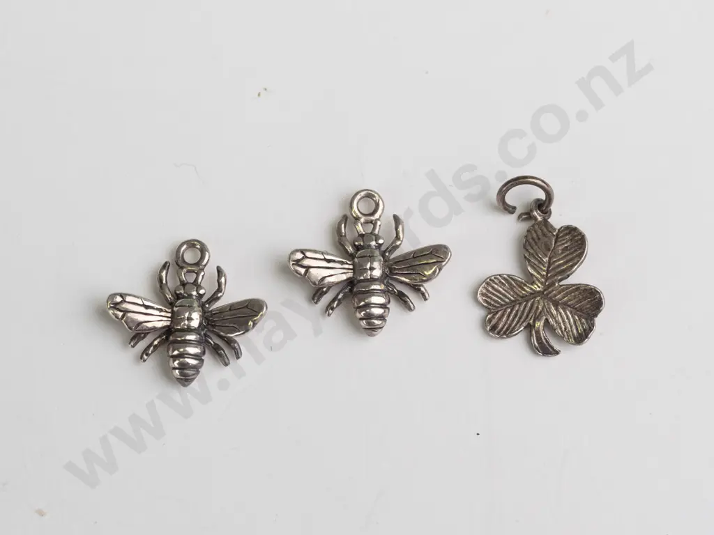 pair of silver bug charms & silver clover charm all stamped Image 1++