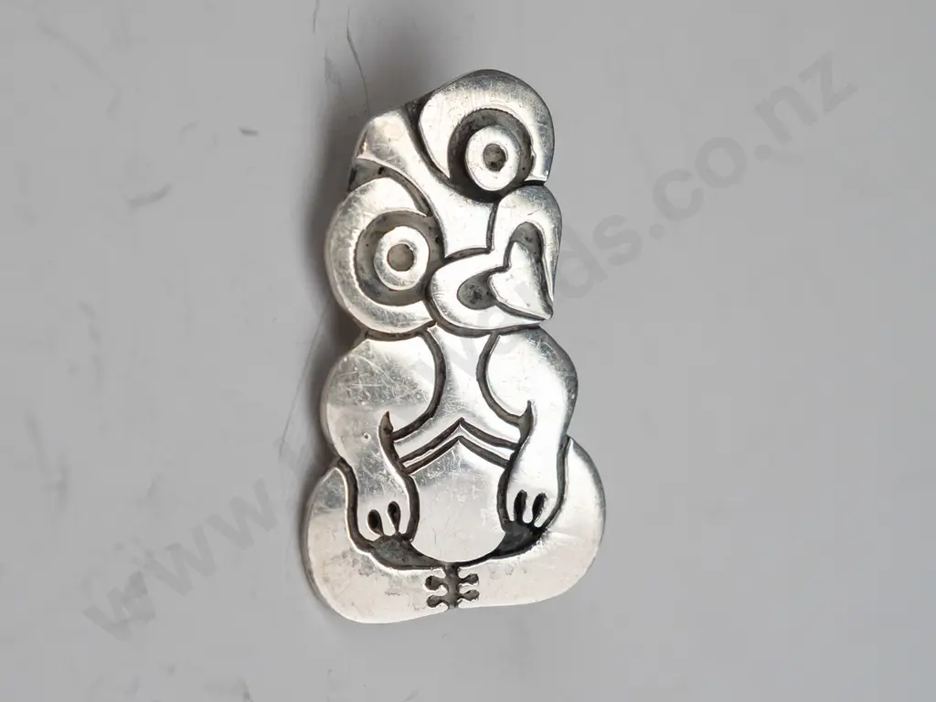 silver tiki brooch stamped sterling Image 1++