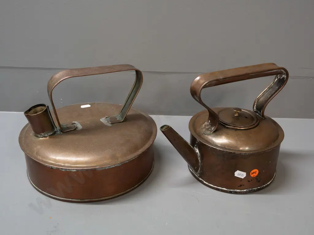 2 vintage rustically hand-made copper kettles - one with top mounted spout, other with hollow handle, both with some Image 1++