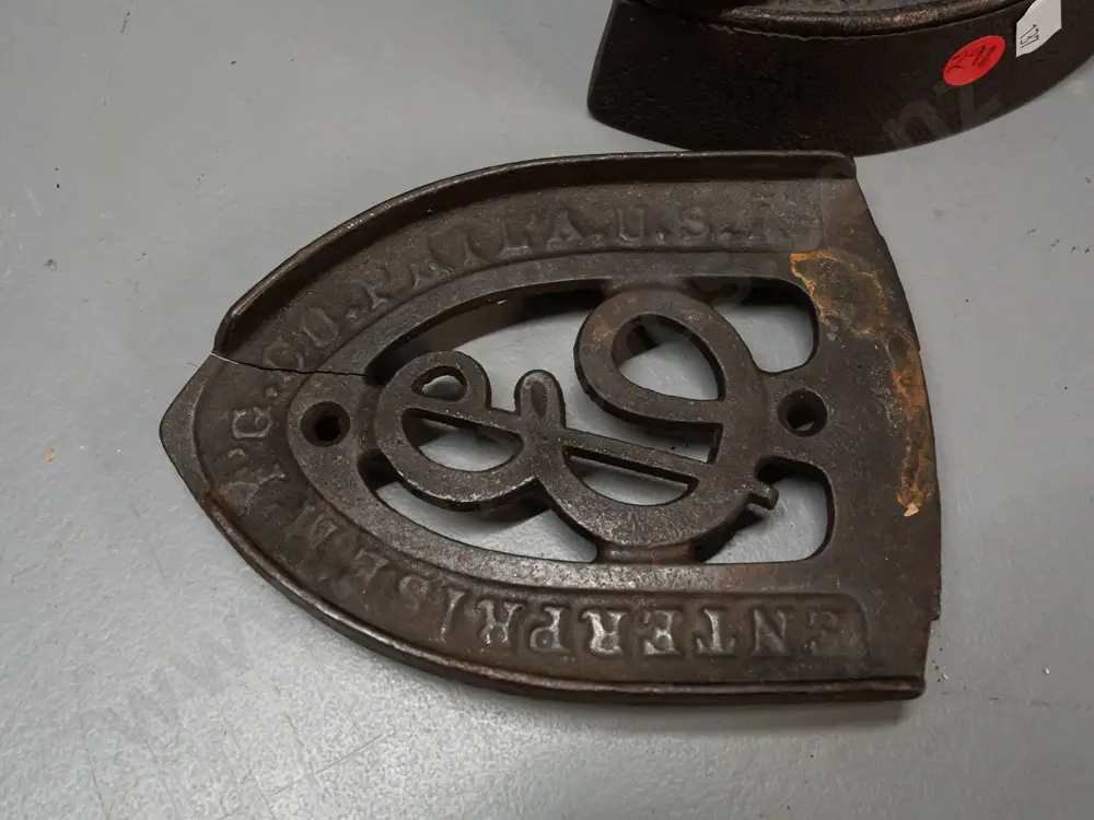 antique Kenrick sad iron marked in base Mrs. Potts / Bromwich England, and a cast iron trivet marked Enterprise Mfg Co Image 1++