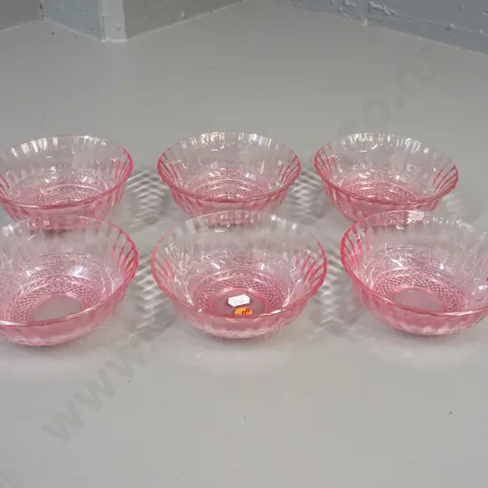 set of 6 pink moulded depression glass bowls / sweet dishes H-50 D-135