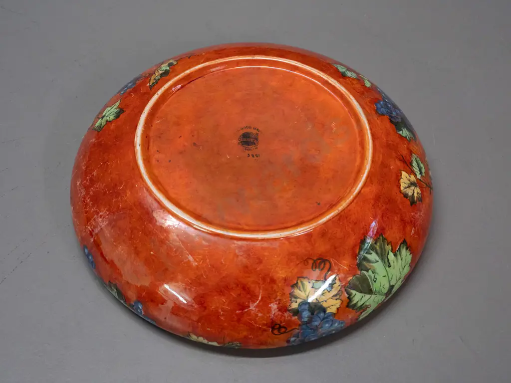 Grimwades Byzanta Ware orange lustre bowl - some wear to decoration H-60 D-280 Image 1++