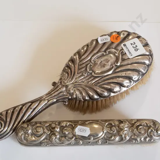 2x antique sterling silver brushes: 1x hairbrush & 1x clothing brush. Hair brush L-245 [some dints & corrosion to hair