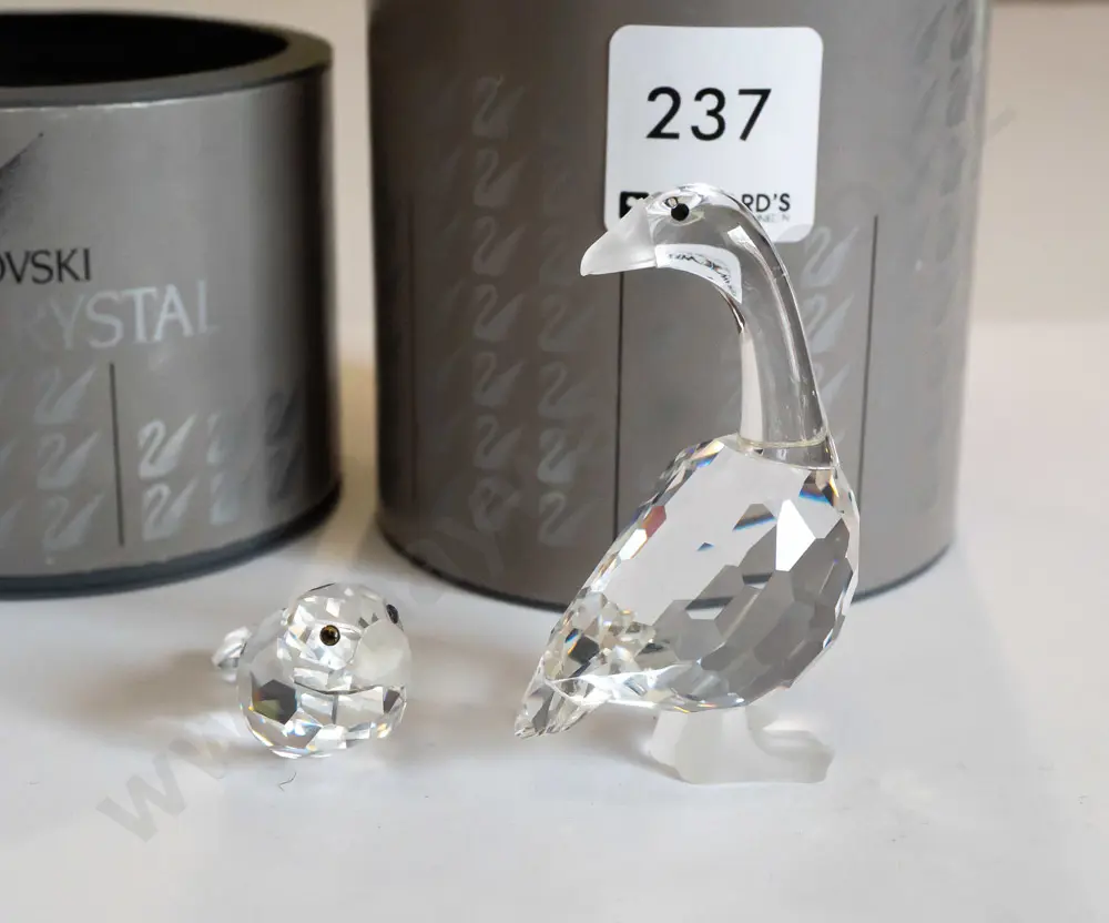 Swarovski 2x miniature figurines, goose & bird w/ original packaging H-60 Image 1++