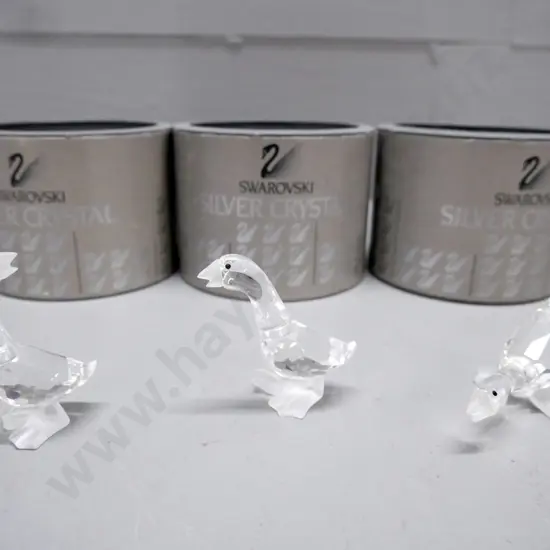 Swarovski 3x miniature geese figurines w/ original packaging H-45