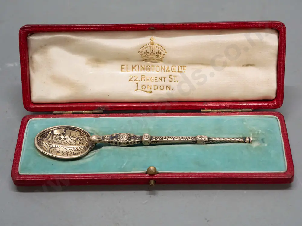 ornate spoon in fitted case marked Elkington & Co London - spoon with etched celtic & other motifs, hallmarked, with Image 1++