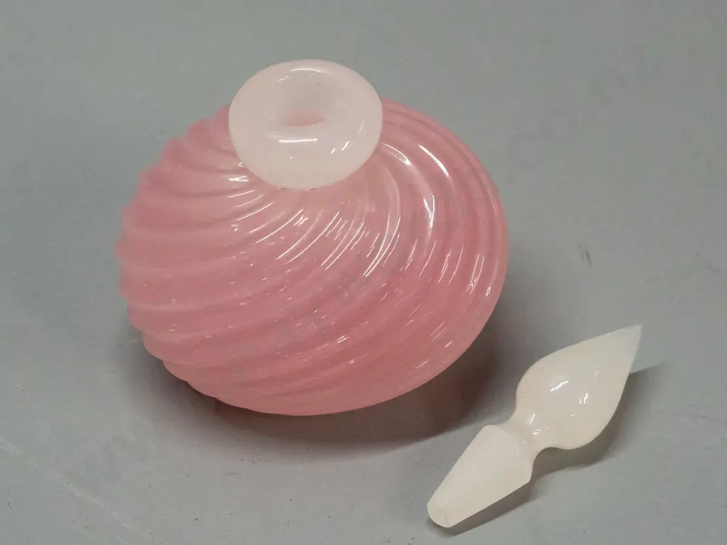 small Murano glass scent bottle - swirled pink and white, with Murano Italy label on base. Small chip to stopper bottom Image 1++