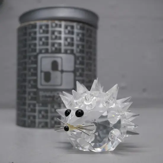 Swarovski miniature hedgehog w/ original packaging. H-40