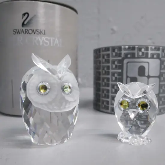 Swarovski 2x miniature owl figurines w/ original packaging. Larger H-55