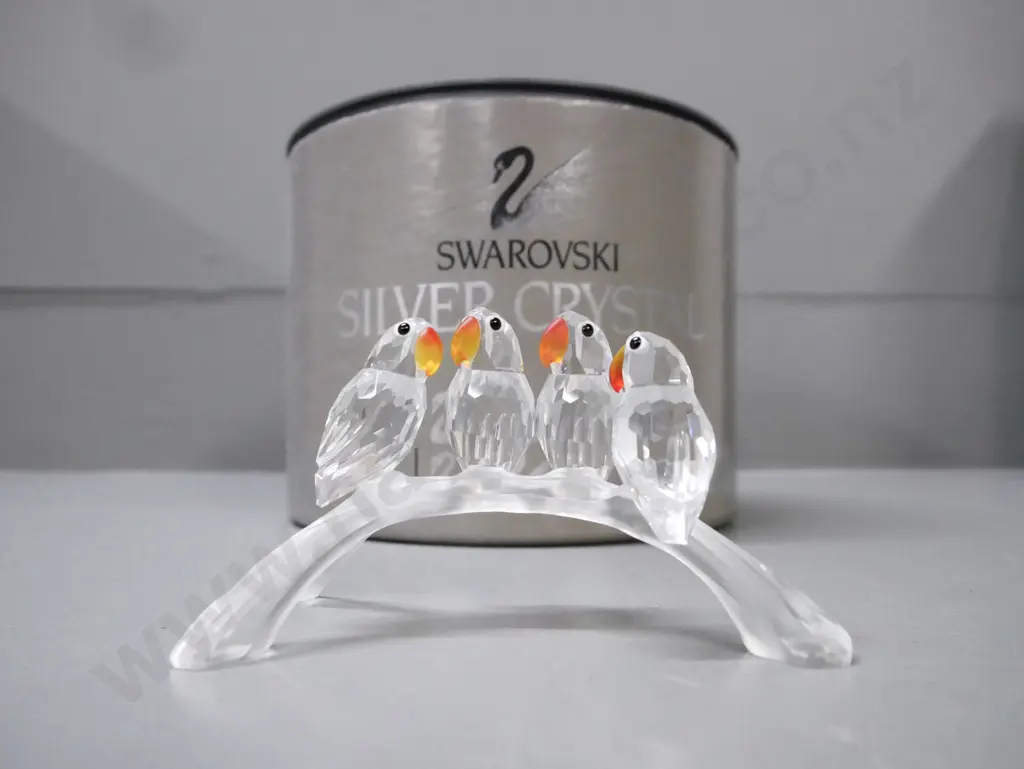 Swarovski miniature four parakeets on branch; w/ original packaging. H-50 L-100 Image 1++